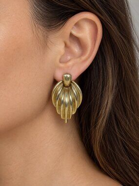 Vintage Signed Goldette Gold-Tone Ribbed Leaf Statement Earrings